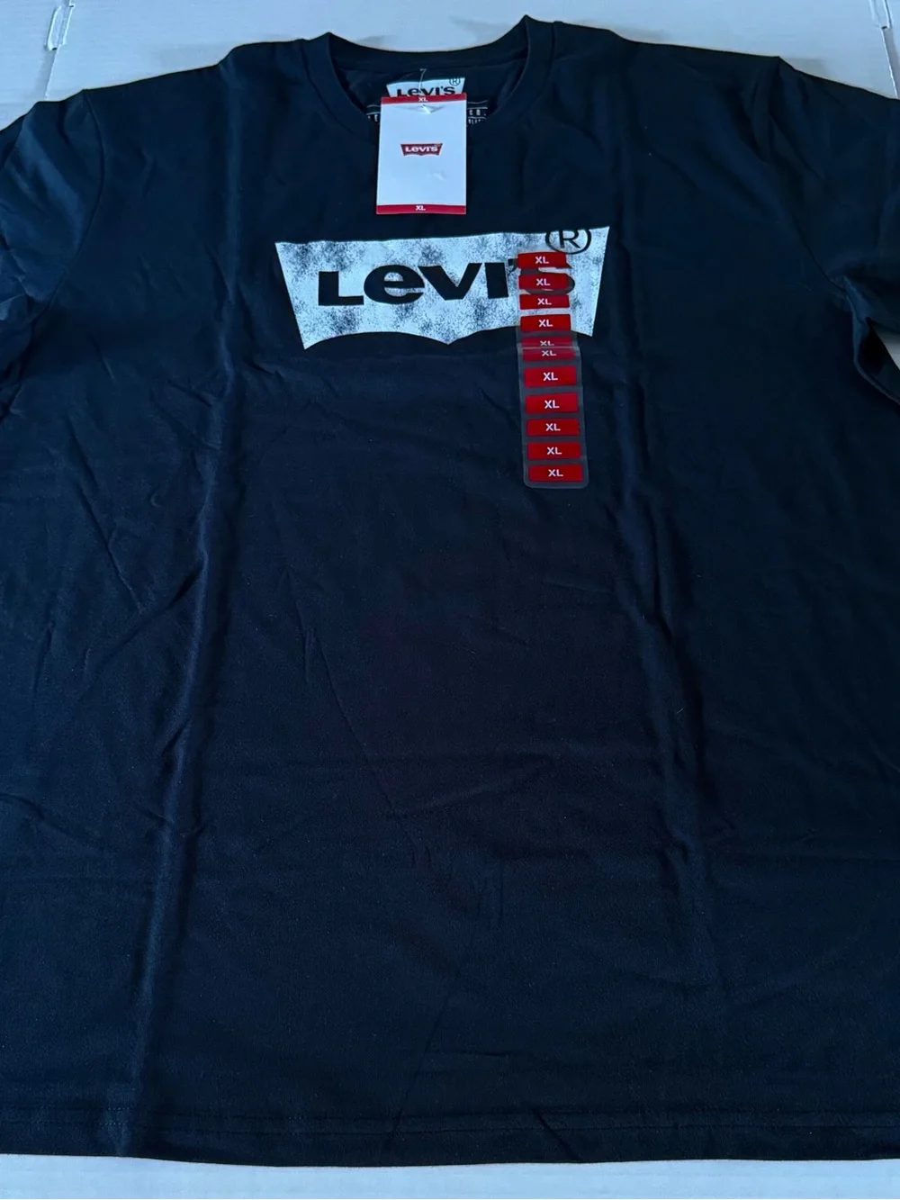Levis classic crewneck